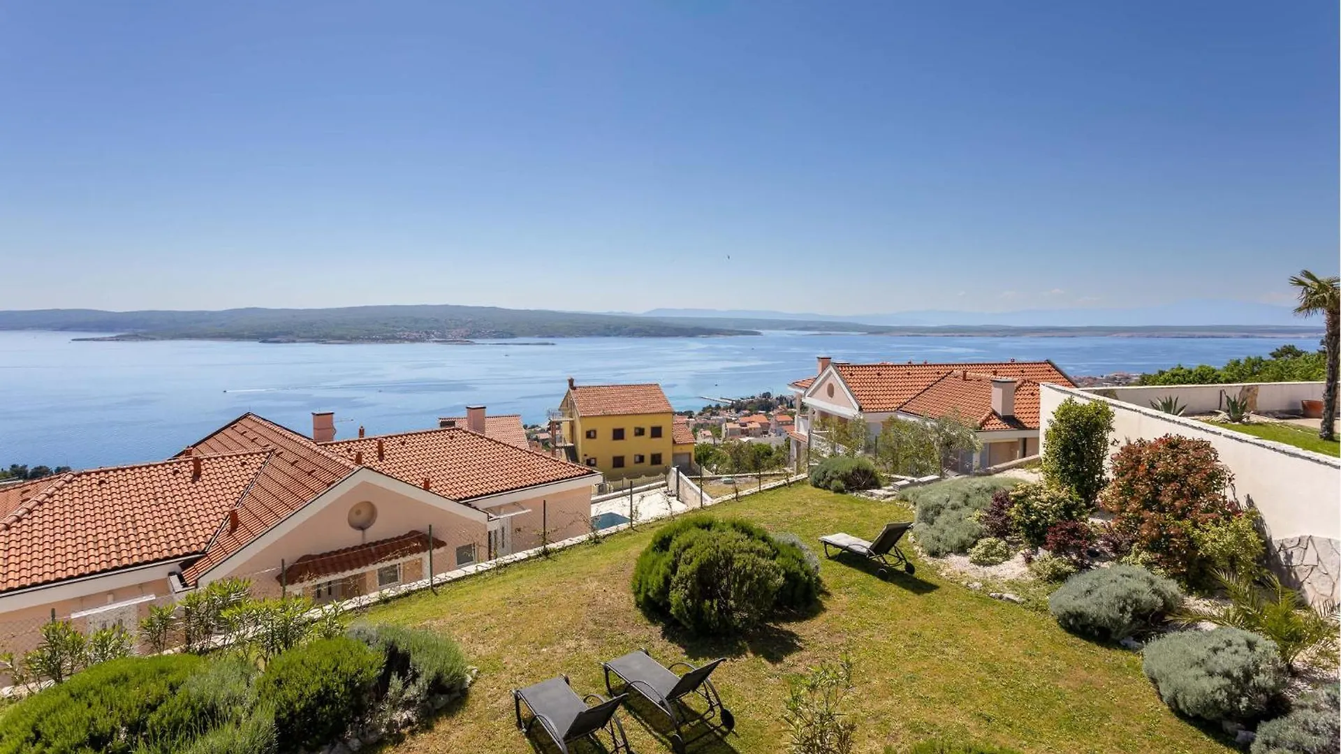 Villa Ramonda Seaside Crikvenica 0*,